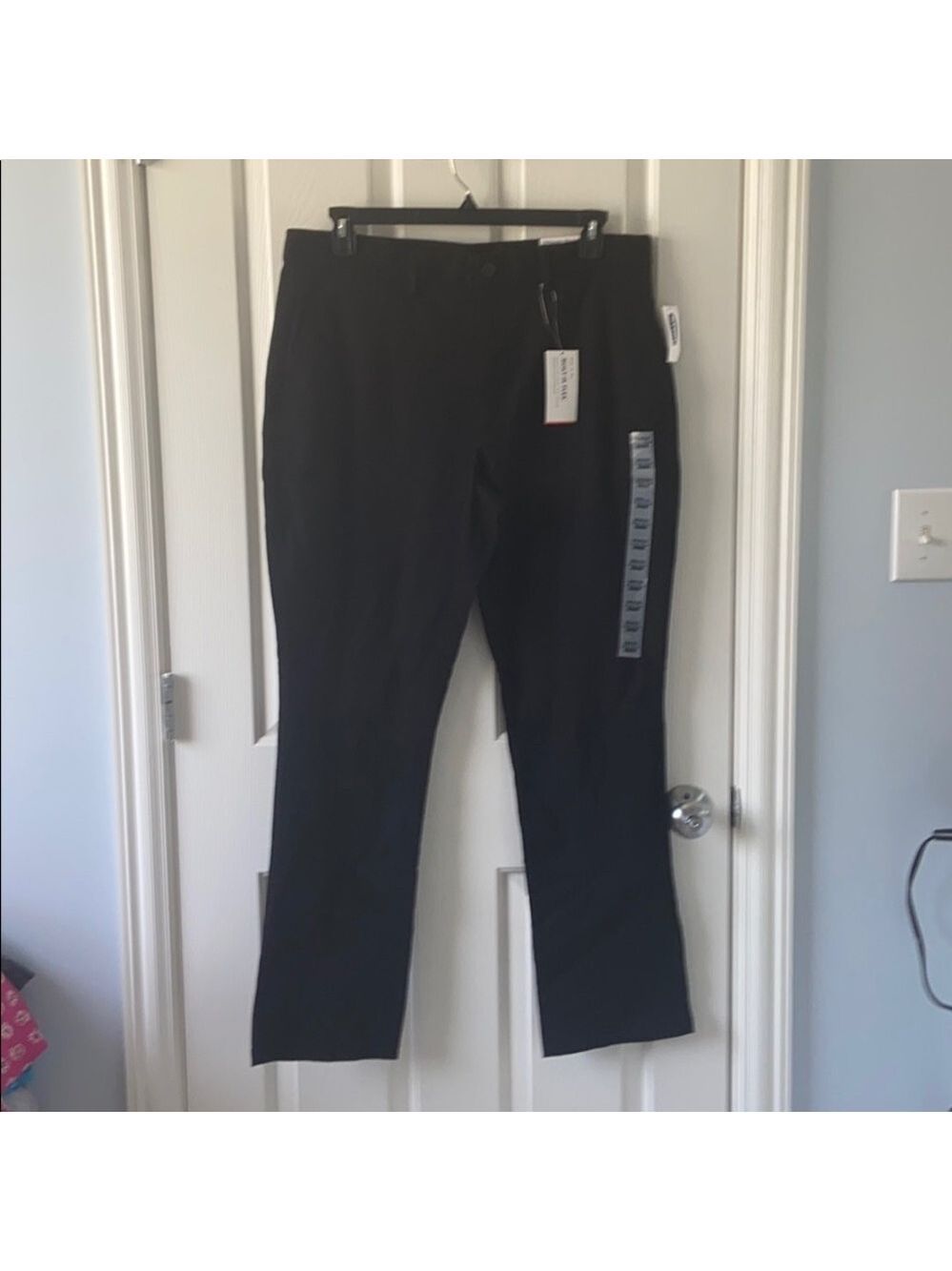 Old Navy Black pants 36x32 NWT